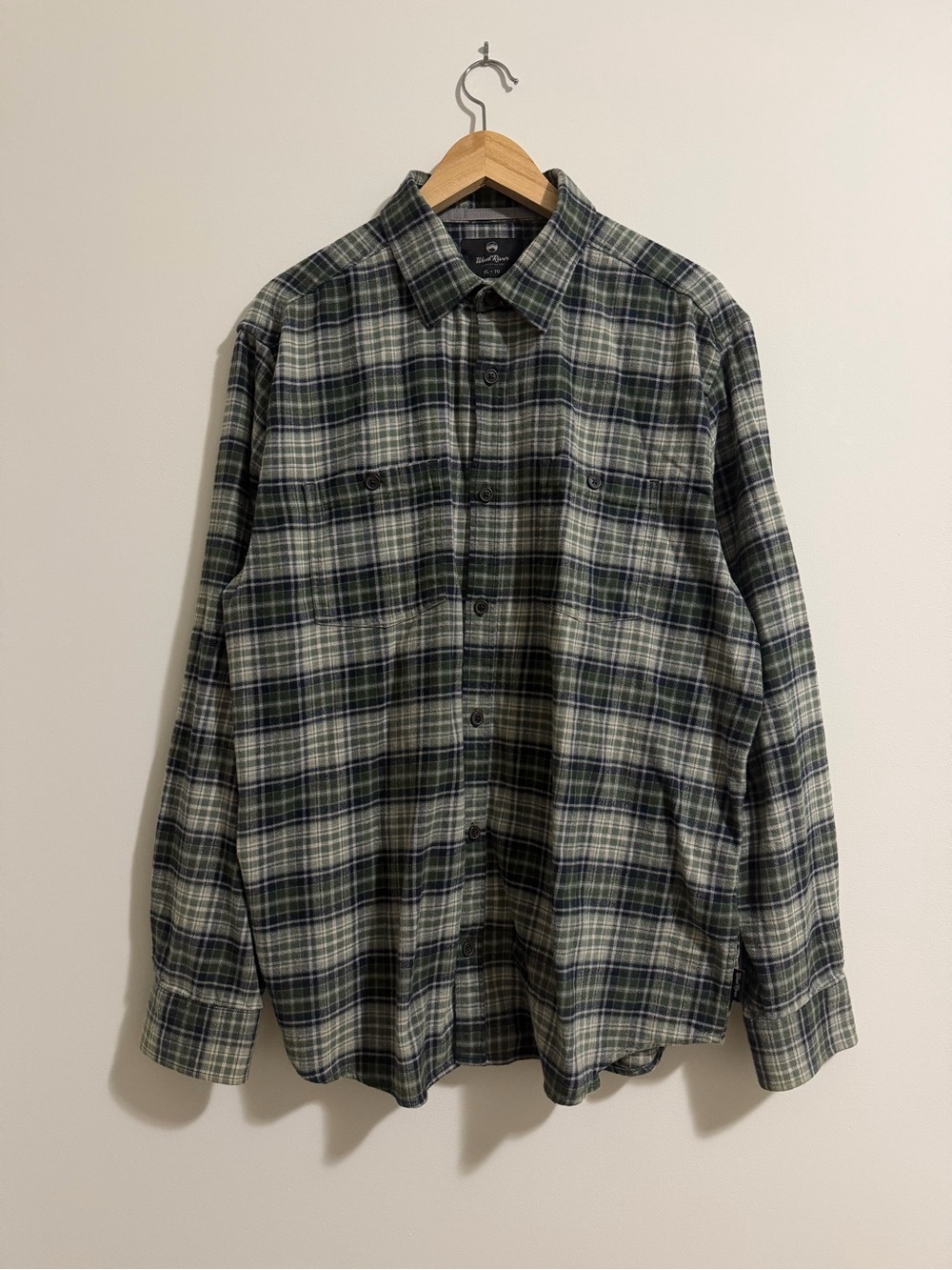 Wind River Classic Green Flannel Plaid Button-Down Shirt